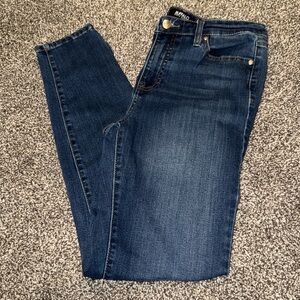 🌟SALE🌟 
Buffalo Mollie Jean